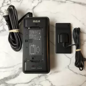 Cps80 Rca Adapter Camcorder Video Charger Input Ac100-240v With Battery Ac