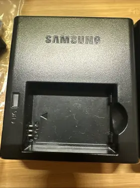 Bc1030b Samsung Model Battery Charger. Lot Of 2 With One Cord #3