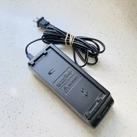 Uadp-0166gezz Sharp Original Dc6.8v 2.0a Ac Adapter Camcorder Battery Charger #2