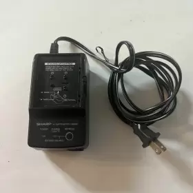 Uadp-0204tazz Sharp Genuine Battery Charger Output-dc 4.5v-3.5a