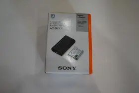 Sony 027242902909 Battery Charger For J Type New