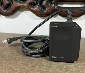 Ac-v515 Sony Oem Battery Charge Ac Power Adapter - Tested And Working