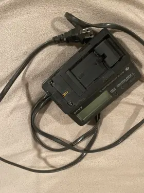 Ac-v700a Sony Ac-v700power Adapter Battery Charger For Handycam Camcorder Genuine Oem