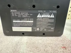 Acvq1051d Sony Ac V900 Series Tri Charger And Adapter #3