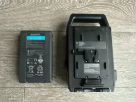 Bp-gl95a Sony Bc-l70 Camcorder Battery Charger And Power Cord Batterty
