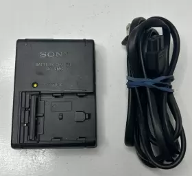 Bc-vm10 Sony Oem Battery Charger With Power Cord Excellent Condition