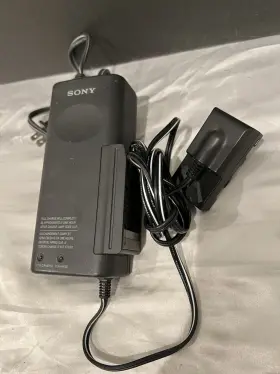 Ccd-tr930 Sony Ccd-tr910 Ac-v316 Ac Adaptor Adapter Charger Ccd-trv81 Ccd-trv41