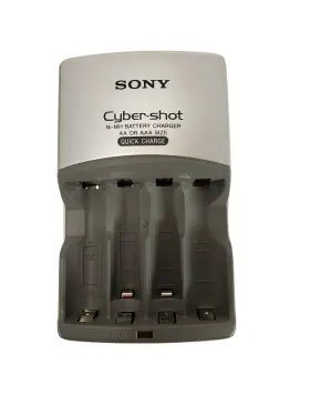 Sony Ult31792 Cyber Shot Ni-mh Aa Or Aaa Battery Charger Bc-csq Quick Charge