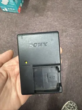 Zz10 Sony Bc-csgc Camera Battery Charger
