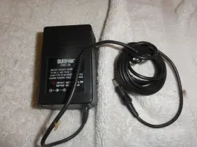 Chg-20 Sunpak Battery Charger For Tr Pak Ii And Pk4 Dc 9v 400ma. Xlnt Condition