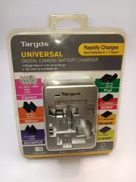 Tg-unv100 Targus New Tragus Universal Digital Camera Battery Charger Works In Home Or Vehicle