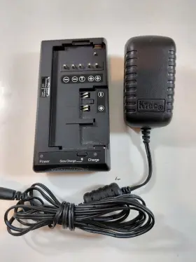 Ultralast Ulcv1 Universal Camcorder Battery Charger Ni-mh Ni-cd For Jvc