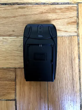C-1517 Watson Compact Ac/dc Charger For Lp-e6 Series Batteries
