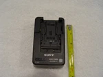 Genuine Sony BC-QM1 Battery Charger 4 Np-fw / V & Np-qm. Fixed Price $29.95.