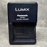 Panasonic Lumix DE-993 Genuine Battery Charger CGR-S006 DMW-BMA7 DMC-FZ7 FZ8. Fixed Price $12.94.