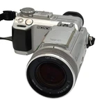 Sony Cyber-shot DSC-F717 5.0MP Digital Camera Carl Zeiss Vario-sonnar Silver. Fixed Price $24.95.